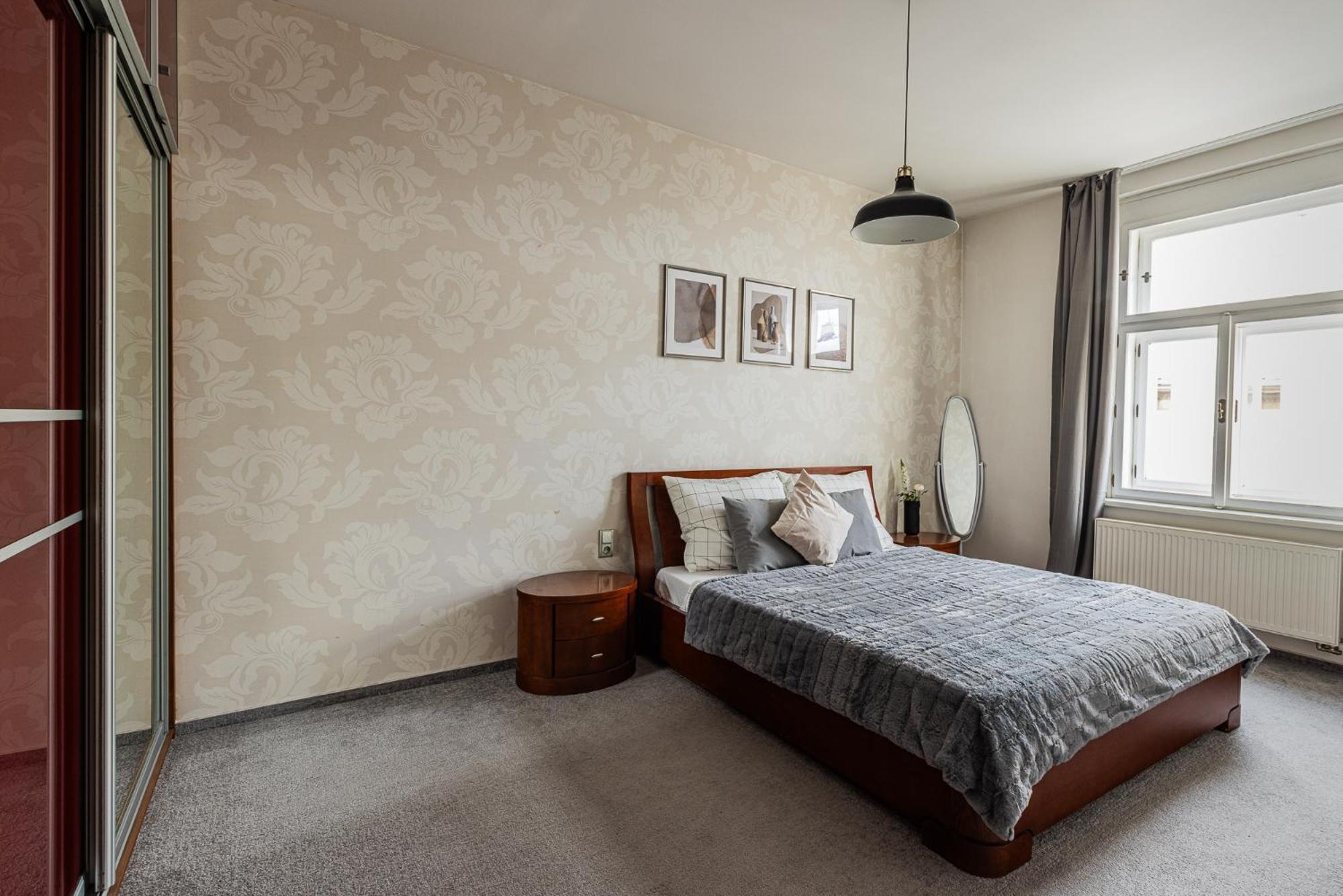 Nice Big Apartment 2Bds - Belgicka Praga Exterior foto
