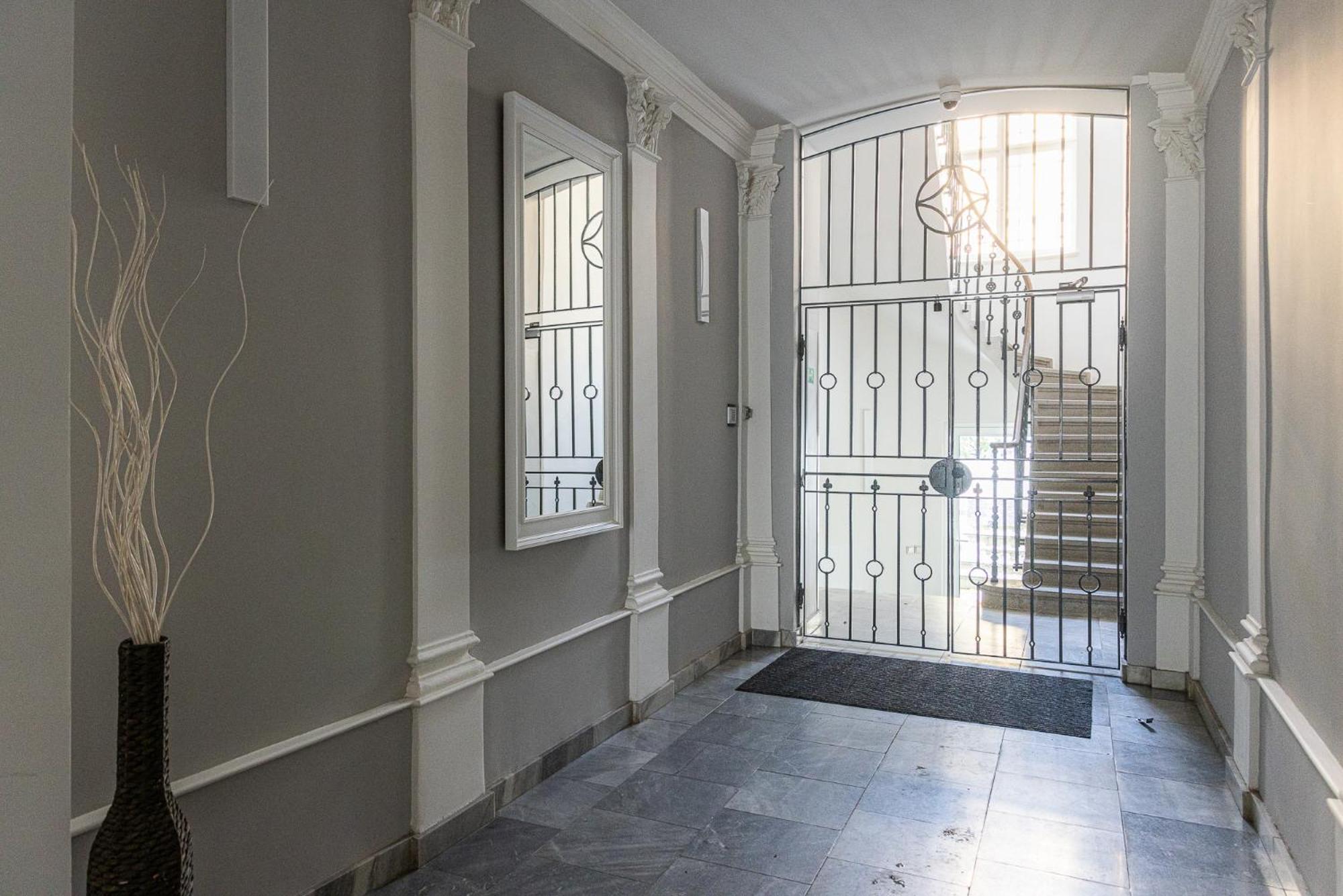 Nice Big Apartment 2Bds - Belgicka Praga Exterior foto